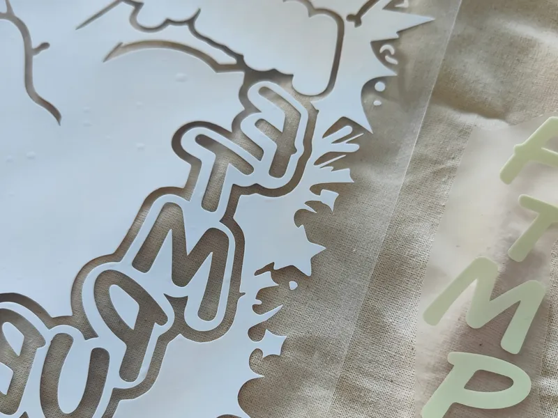 Transfert numérique — découpe logo