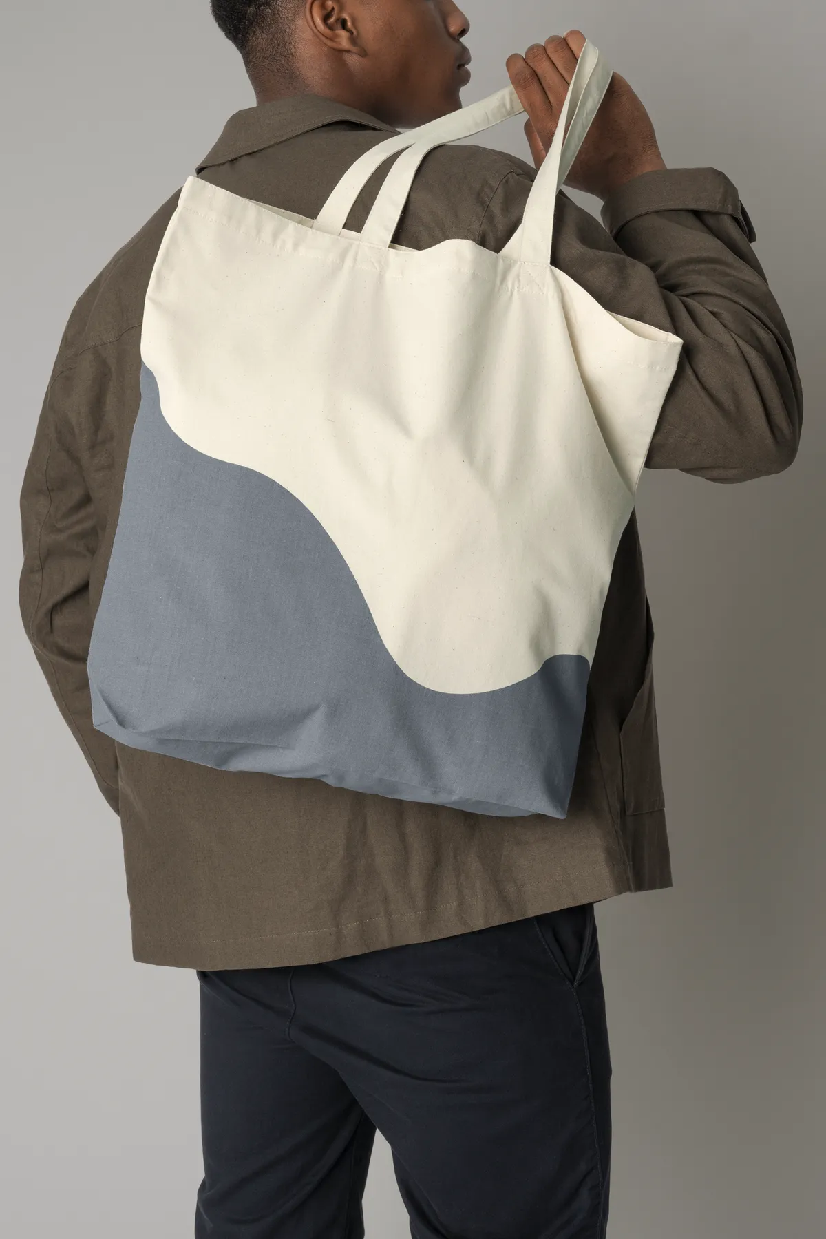 Maxi tote bag coton bio en situation