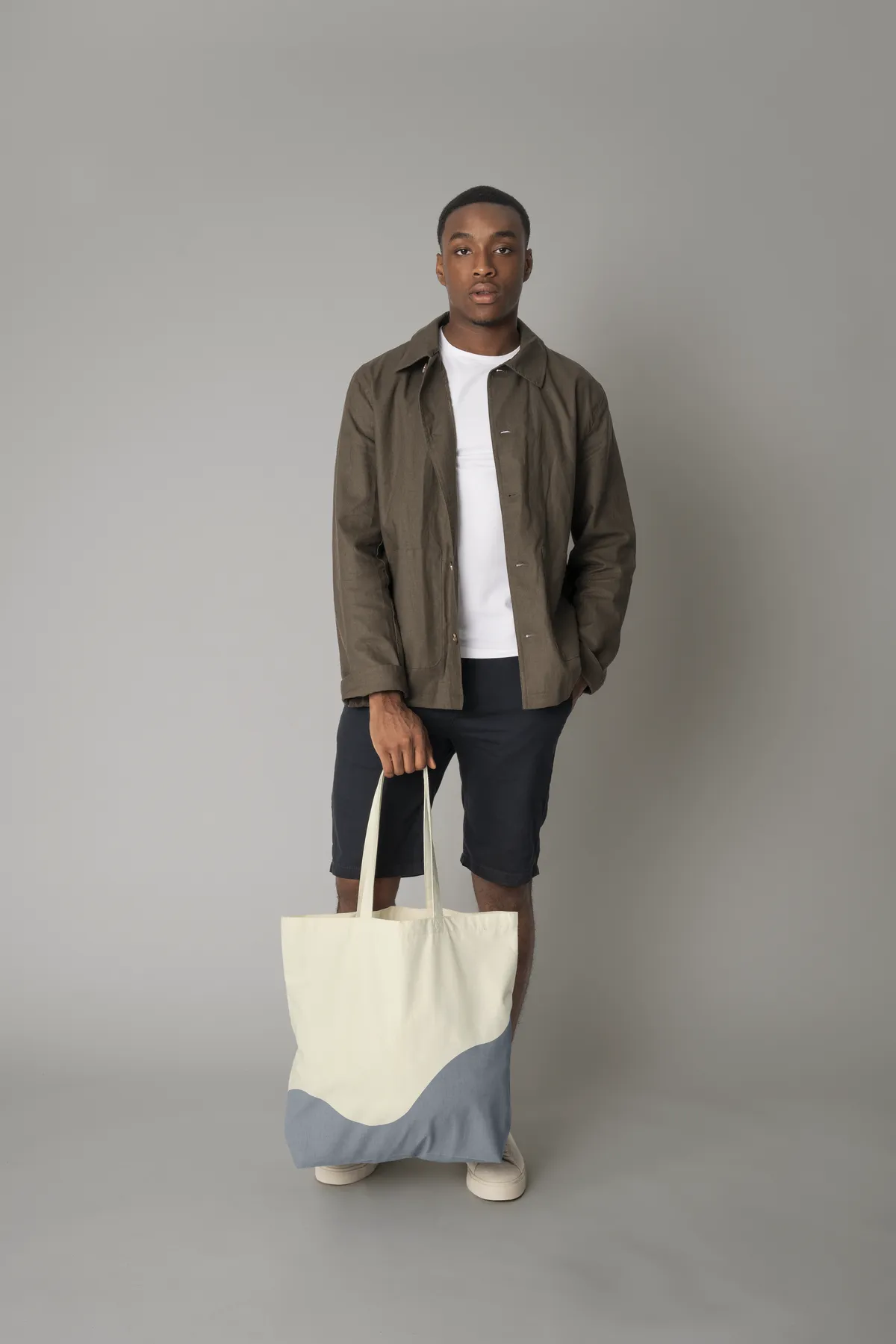 Maxi tote bag coton bio en situation