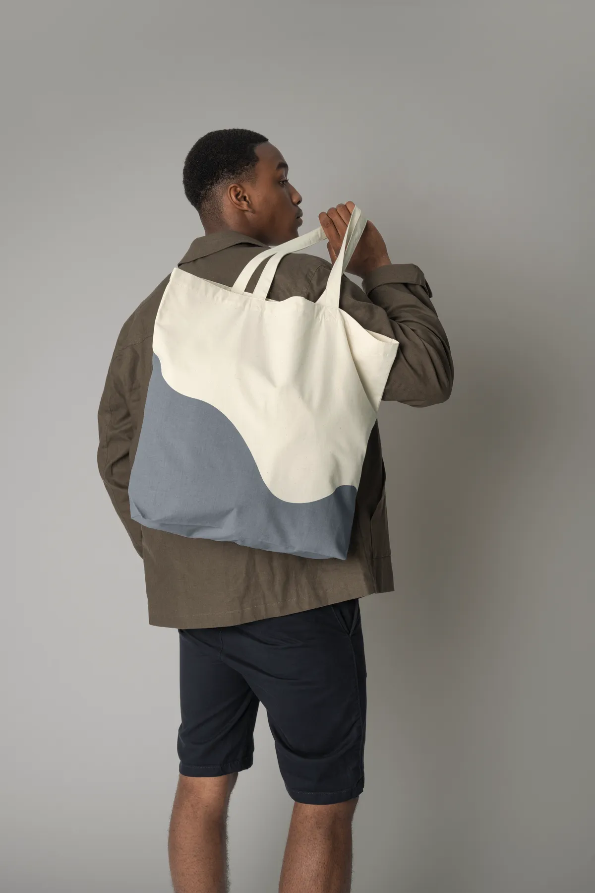 Maxi tote bag coton bio en situation